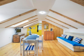 Zoky Cozy Attic
